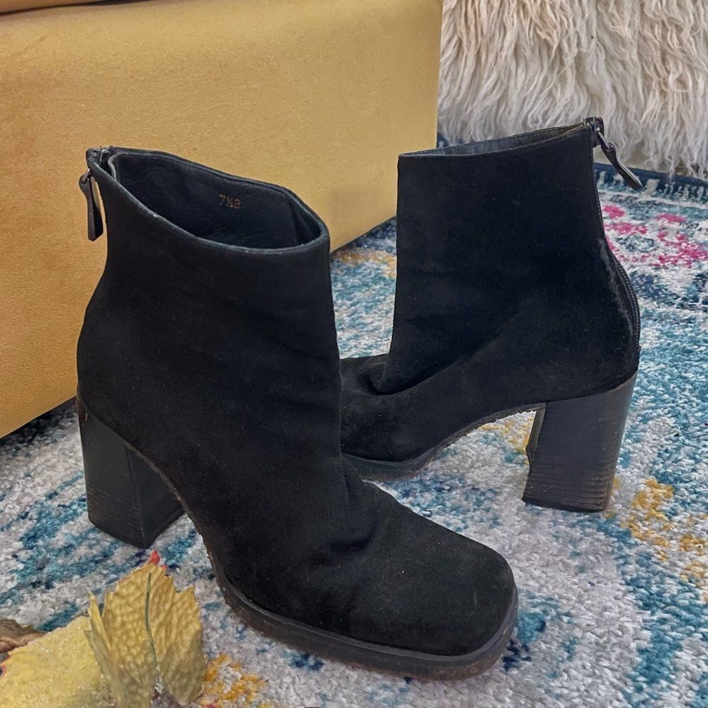 Via Spiga Black Suede Ankle Boots 7.5